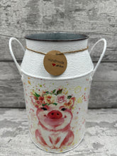 Load image into Gallery viewer, Pig churn