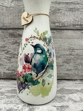 Load image into Gallery viewer, Mum vase - birds