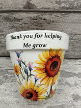 Load image into Gallery viewer, Teacher gift flowers plant pot