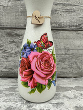 Load image into Gallery viewer, Mum vase - Rose