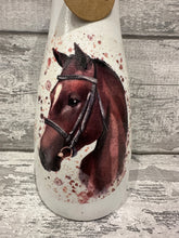 Load image into Gallery viewer, Horse vase