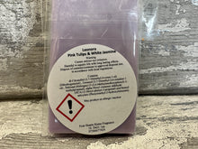 Load image into Gallery viewer, Bee teacher wax burner set