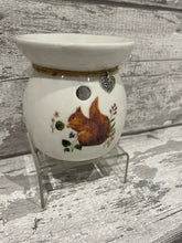 Load image into Gallery viewer, Squirrel wax burner