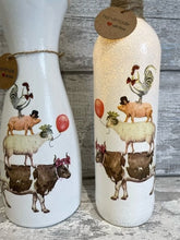 Load image into Gallery viewer, Farm animal vase and light up bottle set