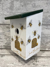 Load image into Gallery viewer, Bee bird box
