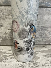 Load image into Gallery viewer, Bird and rose Light up bottle