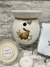 Load image into Gallery viewer, Rabbit wax burner gift set