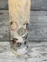 Load image into Gallery viewer, Bird and rose Light up bottle