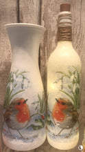 Load image into Gallery viewer, White robin vase & light up bottle
