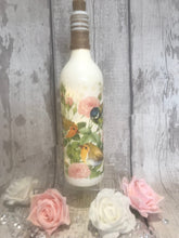 Load image into Gallery viewer, Robin Blue tit light up bottle