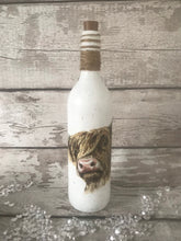 Load image into Gallery viewer, Highland Cow Light Up Bottle