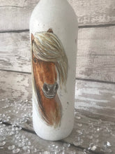 Load image into Gallery viewer, Pony close up light up bottle