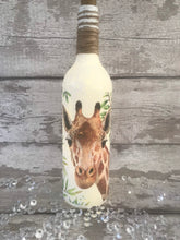 Load image into Gallery viewer, Giraffe Vase & Light Up Bottle Set