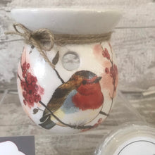 Load image into Gallery viewer, Robin in tree wax burner