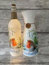 Load image into Gallery viewer, White robin vase & light up bottle