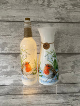 Load image into Gallery viewer, White robin vase & light up bottle