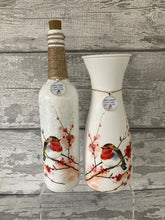 Load image into Gallery viewer, Robin in tree vase, with charm