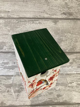 Load image into Gallery viewer, Robin in tree bird box