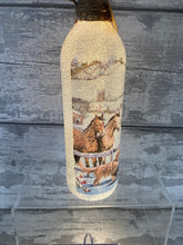 Load image into Gallery viewer, Horse vase and light up bottle set