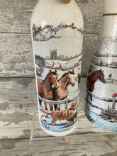 Load image into Gallery viewer, Horse vase and light up bottle set
