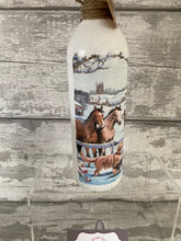 Load image into Gallery viewer, Horse vase and light up bottle set