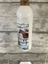 Load image into Gallery viewer, Horse light up bottle
