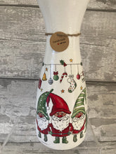 Load image into Gallery viewer, Gonk Vase