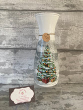 Load image into Gallery viewer, Xmas selection vase