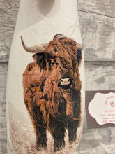 Load image into Gallery viewer, Highland Cow Vase & Light Up Bottle