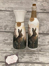 Load image into Gallery viewer, Hare Vase & Light Up Bottle