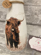Load image into Gallery viewer, Highland Cow Vase