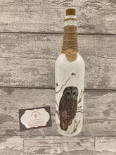 Load image into Gallery viewer, Owl light up bottle and matching vase