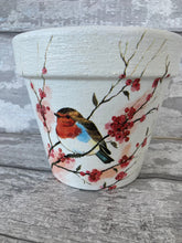 Load image into Gallery viewer, Robin in tree plant pot