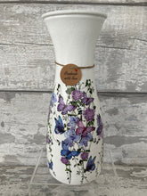 Load image into Gallery viewer, Purple butterfly vase