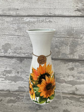 Load image into Gallery viewer, Sunflower vase