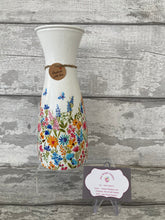 Load image into Gallery viewer, Wildflower colour vase