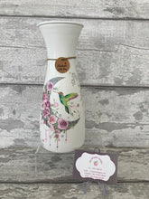 Load image into Gallery viewer, Hummingbird vase
