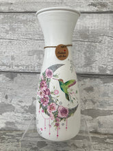 Load image into Gallery viewer, Hummingbird vase