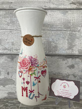 Load image into Gallery viewer, Mum vase - Rose