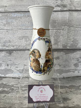 Load image into Gallery viewer, rabbit vase