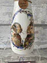 Load image into Gallery viewer, rabbit vase