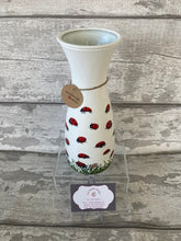 Load image into Gallery viewer, Ladybird vase