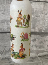 Load image into Gallery viewer, Easter light up bottle and matching vase