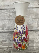 Load image into Gallery viewer, Wildflower vase