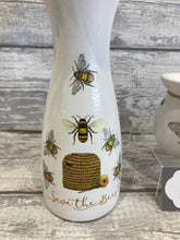 Load image into Gallery viewer, Bee Gift Set