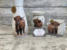 Load image into Gallery viewer, Highland Cow Gift Set