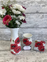 Load image into Gallery viewer, Poppy large Gift Set