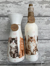 Load image into Gallery viewer, Kitten Vase & Light Up Bottle gift set