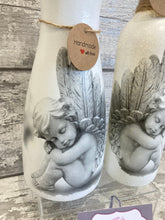 Load image into Gallery viewer, Angel vase & light up bottle set