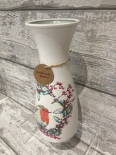 Load image into Gallery viewer, Robin wreath Vase
